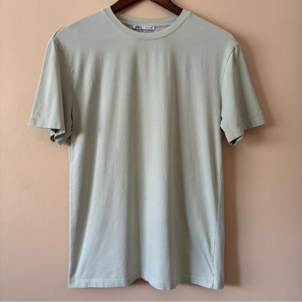*SOLD*Zara| Soft Cotton Slim-Fit Men's Sage Green T-Shirt Sz L
